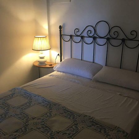 Domus Valencia Apartamentos Centro Frente A Torres De Serrano Екстериор снимка