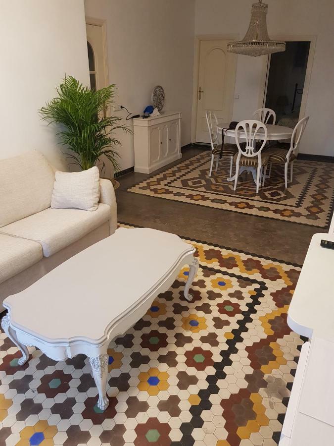 Domus Valencia Apartamentos Centro Frente A Torres De Serrano Екстериор снимка